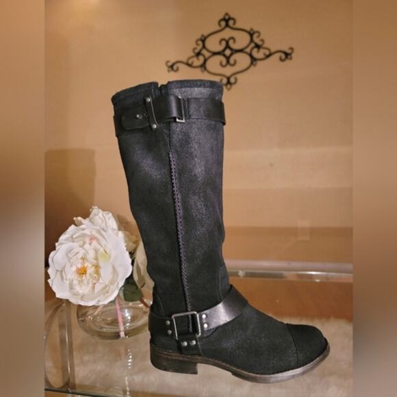 UGG Dree Boots Black Suede Leather Size 7.5 - Picture 2 of 14